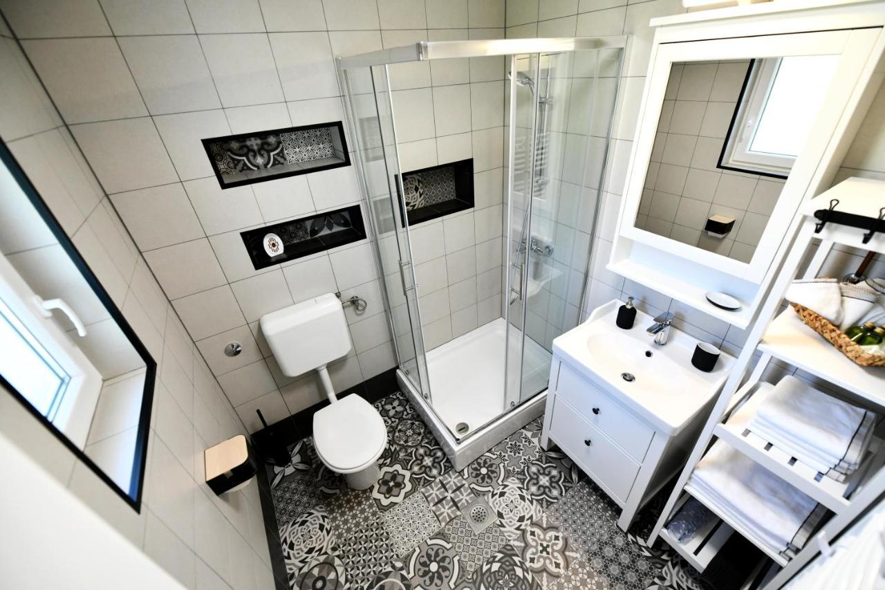 My Way Apartman I Sobe Saborsko Exterior foto